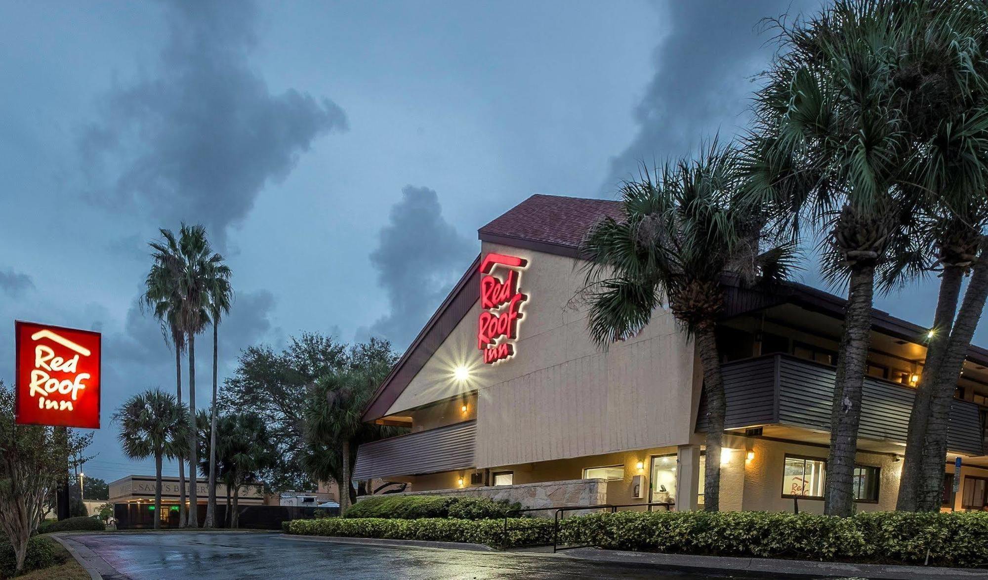 Bay Inn On Busch Tampa Bagian luar foto