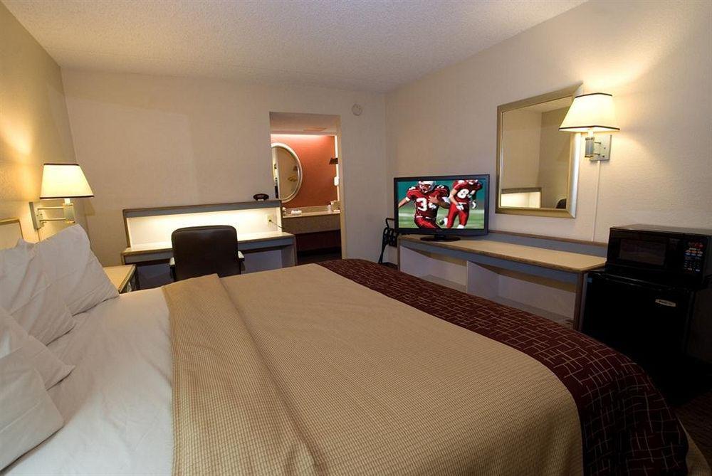 Bay Inn On Busch Tampa Ruang foto